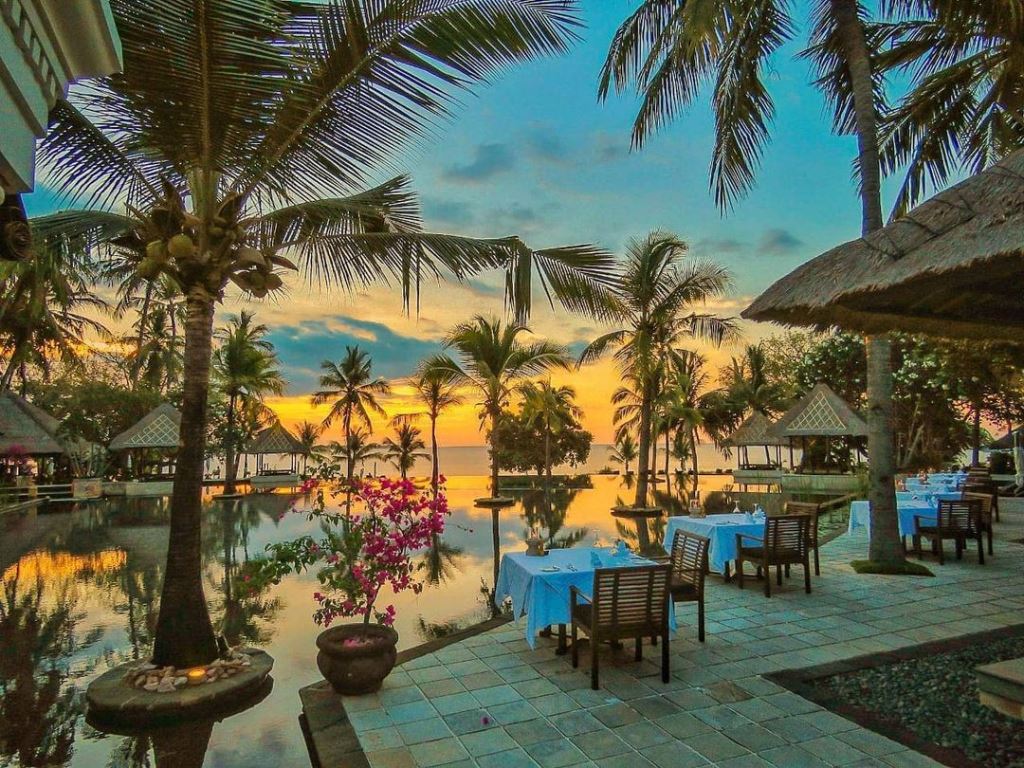 pemandangan pantai lombok The Oberoi Beach Resort