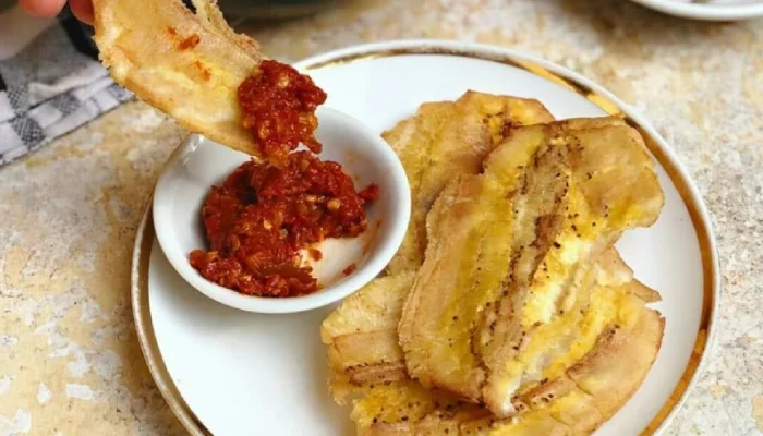 Pisang Peppe makanan khas makassar