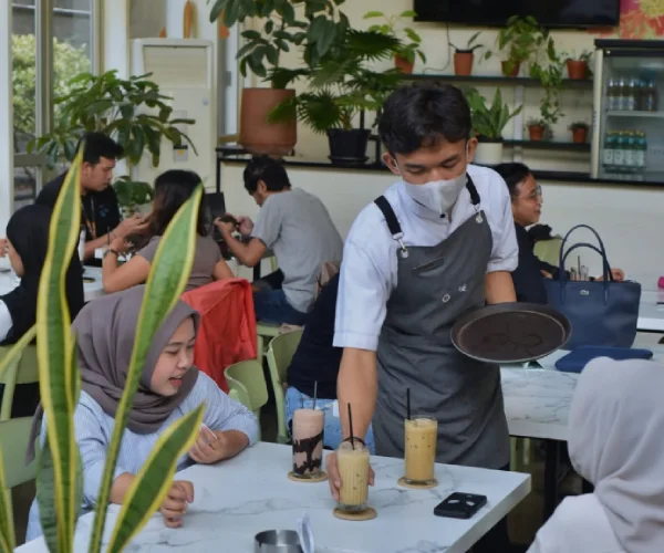 coffee shop jakarta Eighty Nine Eatery, Coffee & Spirits