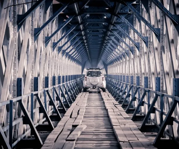 Jembatan Ikonik di Jawa Barat Cirahong, Antara Tasikmalaya & Ciamis