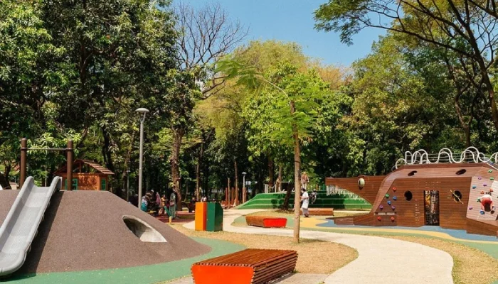 spot wisata jakarta Tebet Eco Park