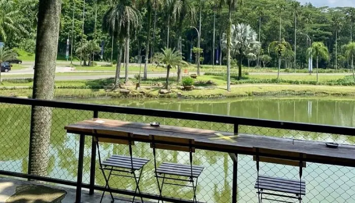 Cafe Konsep Garden di Jabodetabek Anthology Coffee & Tea