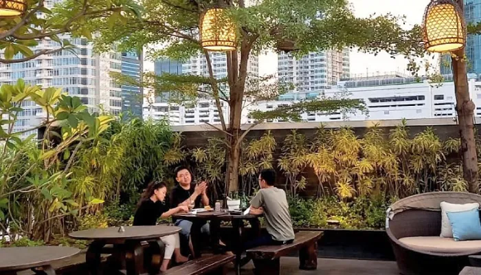 Cafe Konsep Garden di Jabodetabek Sky Garden Cafe