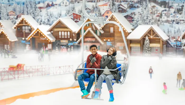 Destinasi wisata indoor jabodetabek Trans Snow World Bekasi
