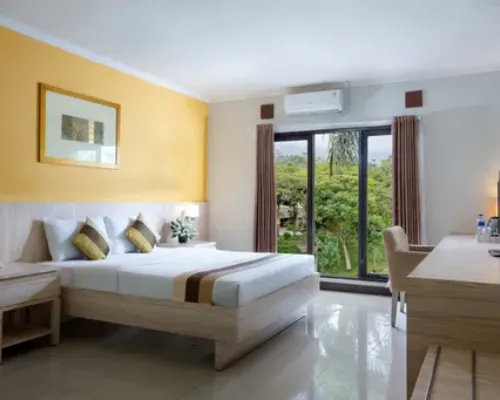 Hotel dekat Jakarta Palace Hotel, Cipanas