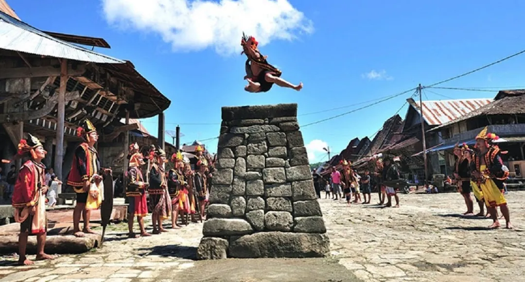 8 Destinasi Wisata Nias Sumatra Utara yang Wajib Masuk Bucket List Kamu